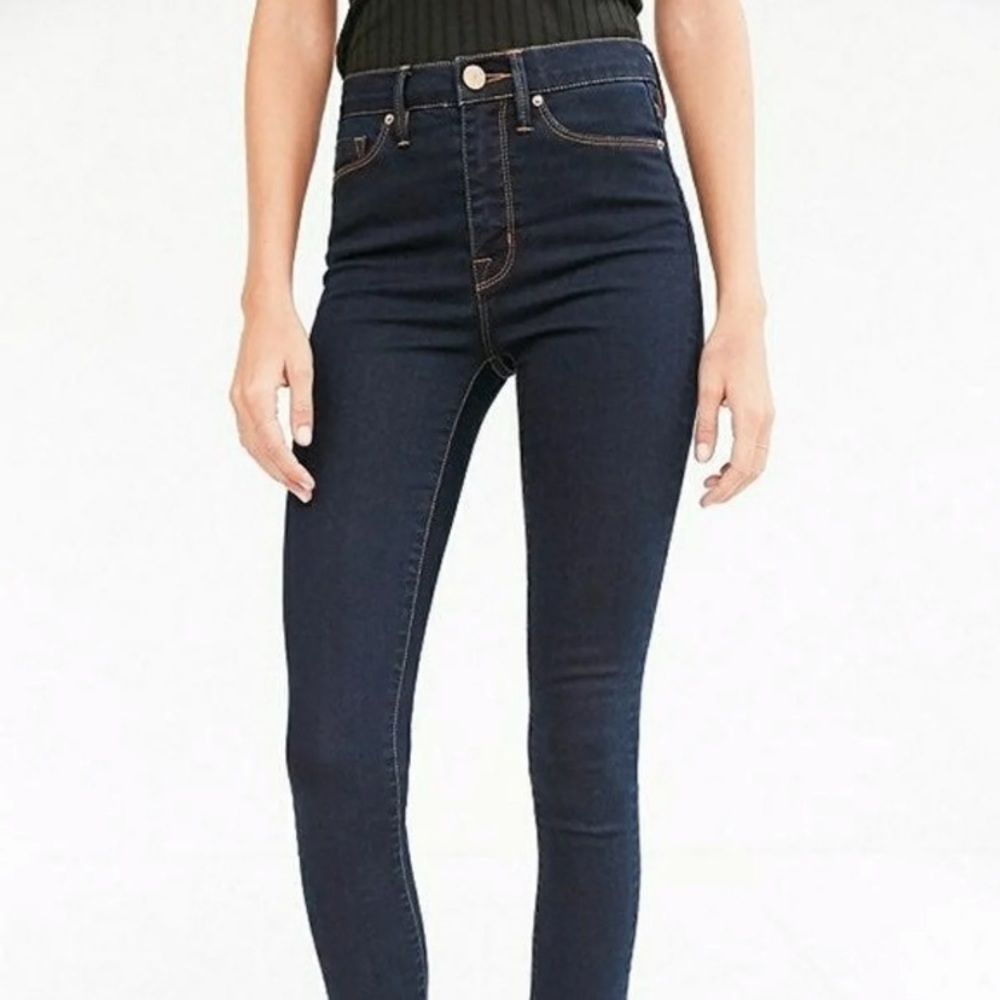 BDG TWIG HIGH RISE DARK WASH JEANS